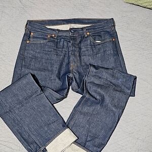 Like new Levi's 501  classic size 35